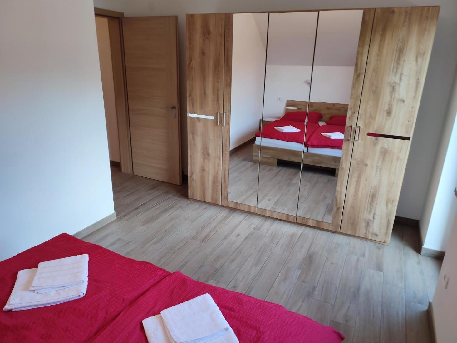 Apartments And Wellness Jelovca Radovljica Exteriör bild