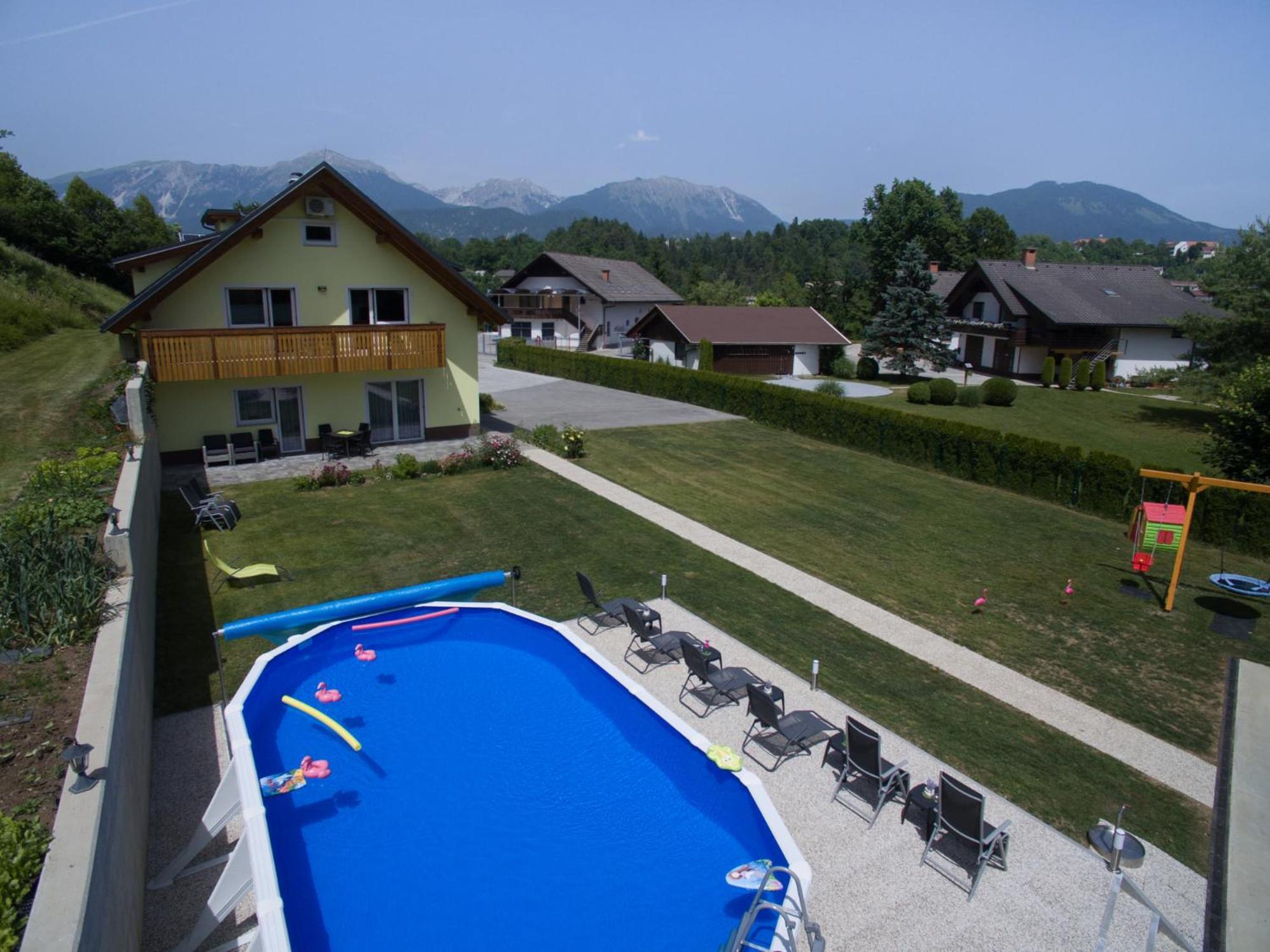 Apartments And Wellness Jelovca Radovljica Exteriör bild