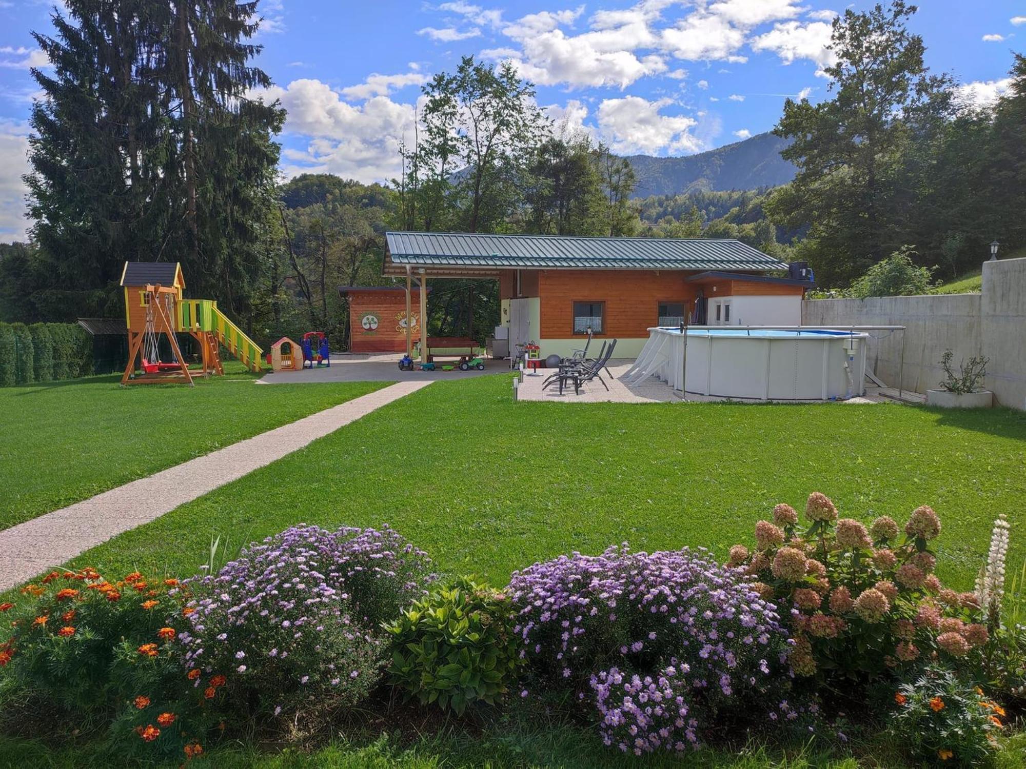 Apartments And Wellness Jelovca Radovljica Exteriör bild